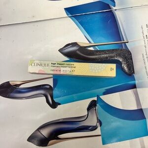 Clinique High Impact Mascara in 01 Black .28 oz - New in Box - Black